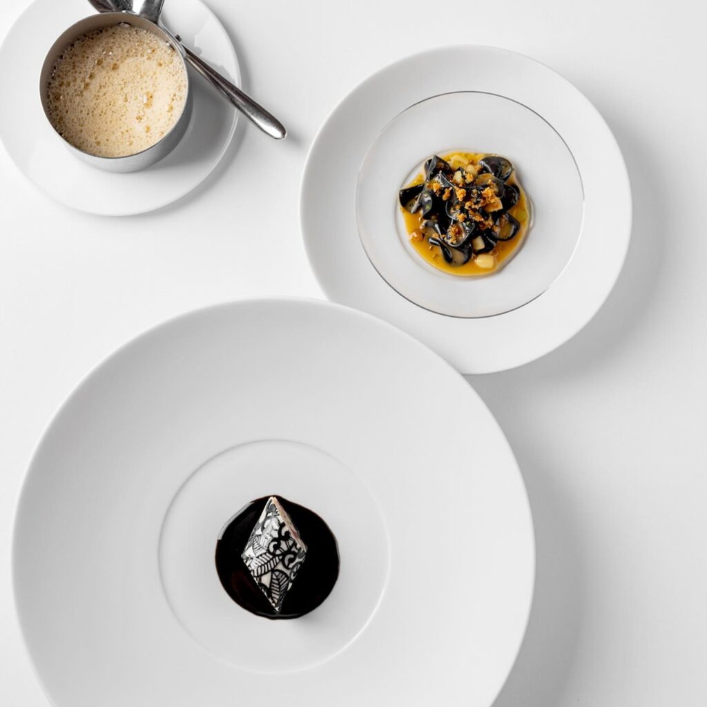 adills1_1722161801_3422063681526047939_325722192